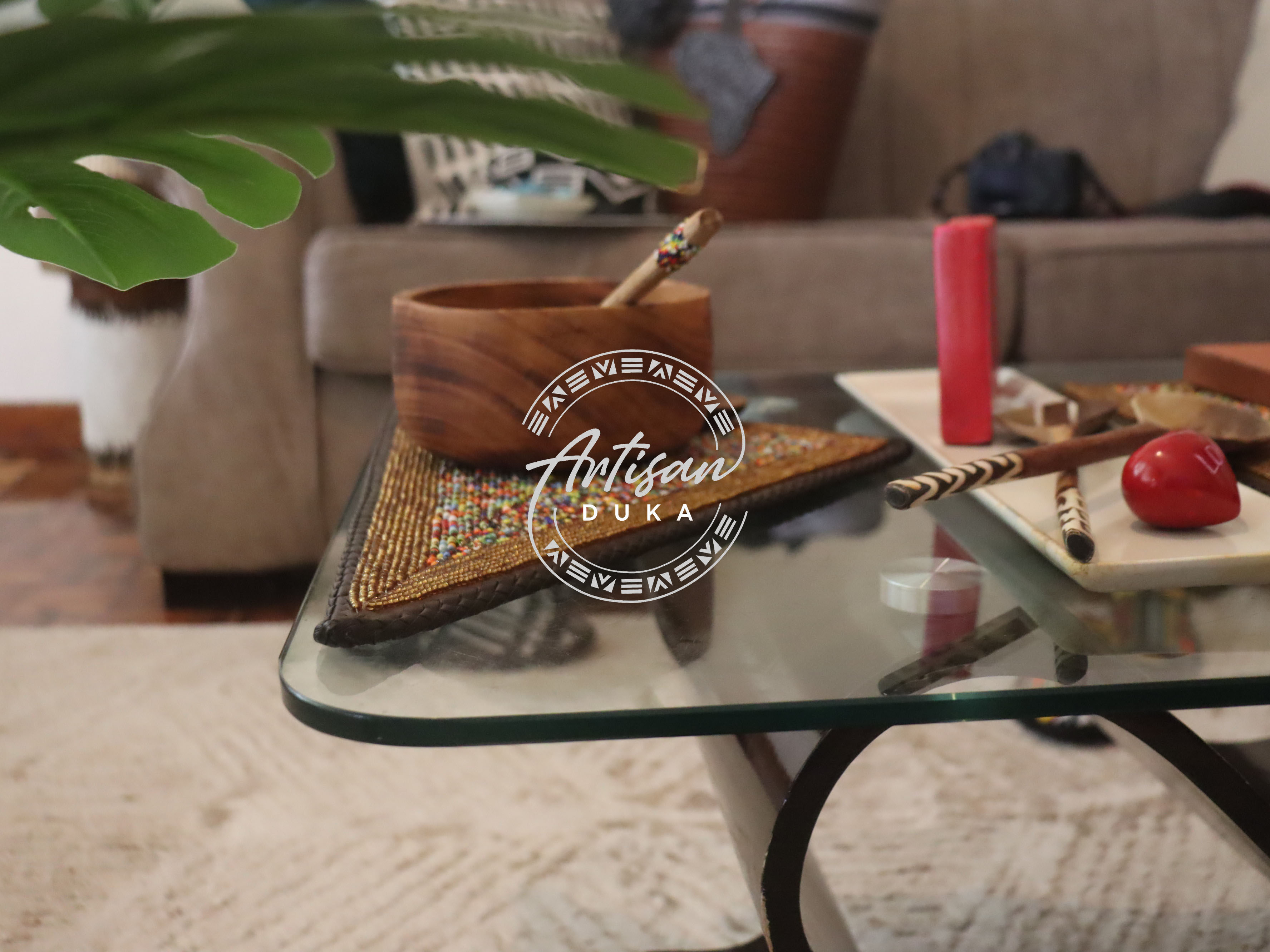 Triangular beaded placemat