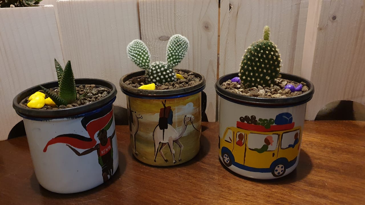 Handpainted Planters - Gichagi Cup