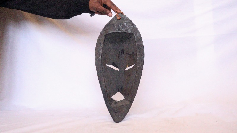 Bakuta beaded mask, African mask, beaded mask.