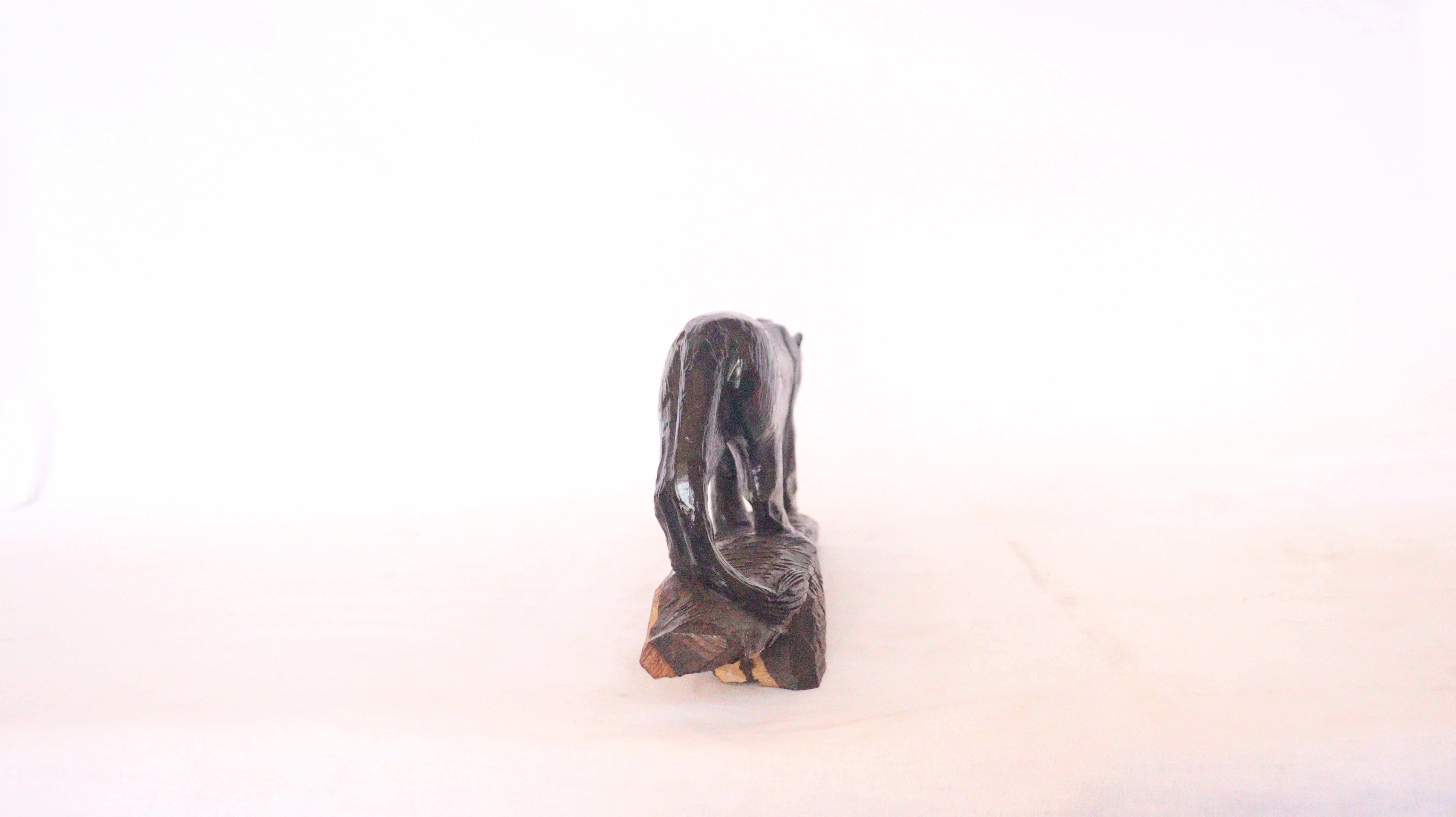 Rough finished cheetah, wooden cheetah, African wooden cheetah, Antiques