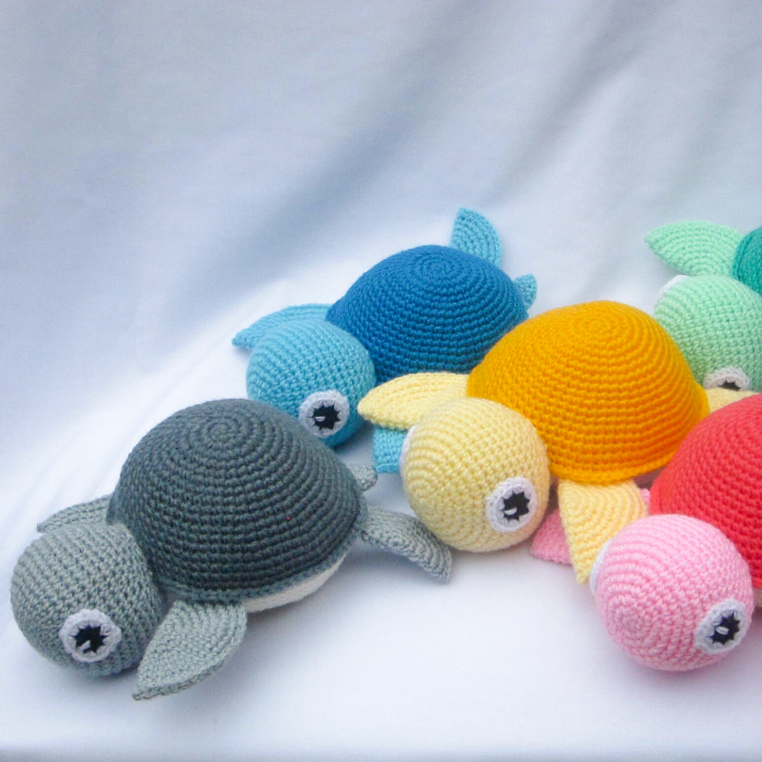 Turtle dolls, Kids dolls, Soft toys- various colours