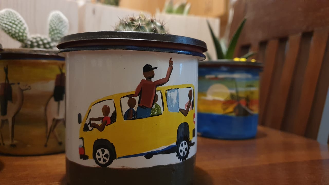 Handpainted Planters - Gichagi Cup, Planters