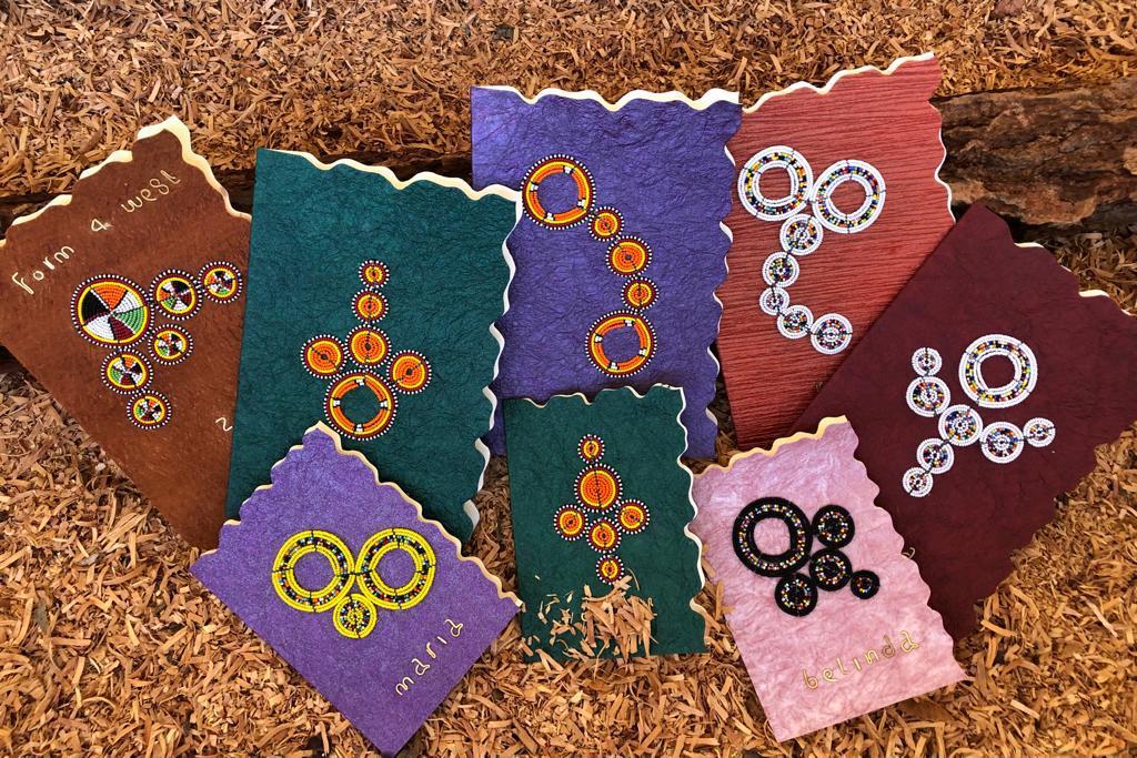 Intricate message cards, Message cars