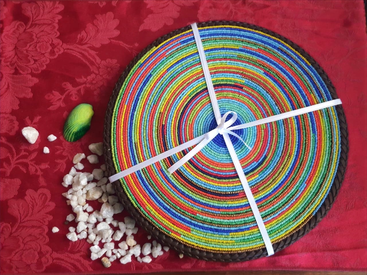 Set of 4 Beaded Mats (10 Inch)