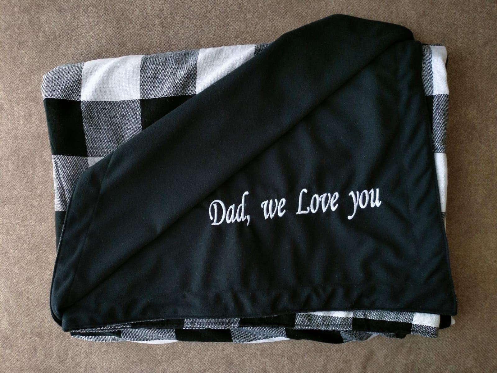 Black and White Maasai Fleece blanket, African Maasai throw blanket, Black Throw