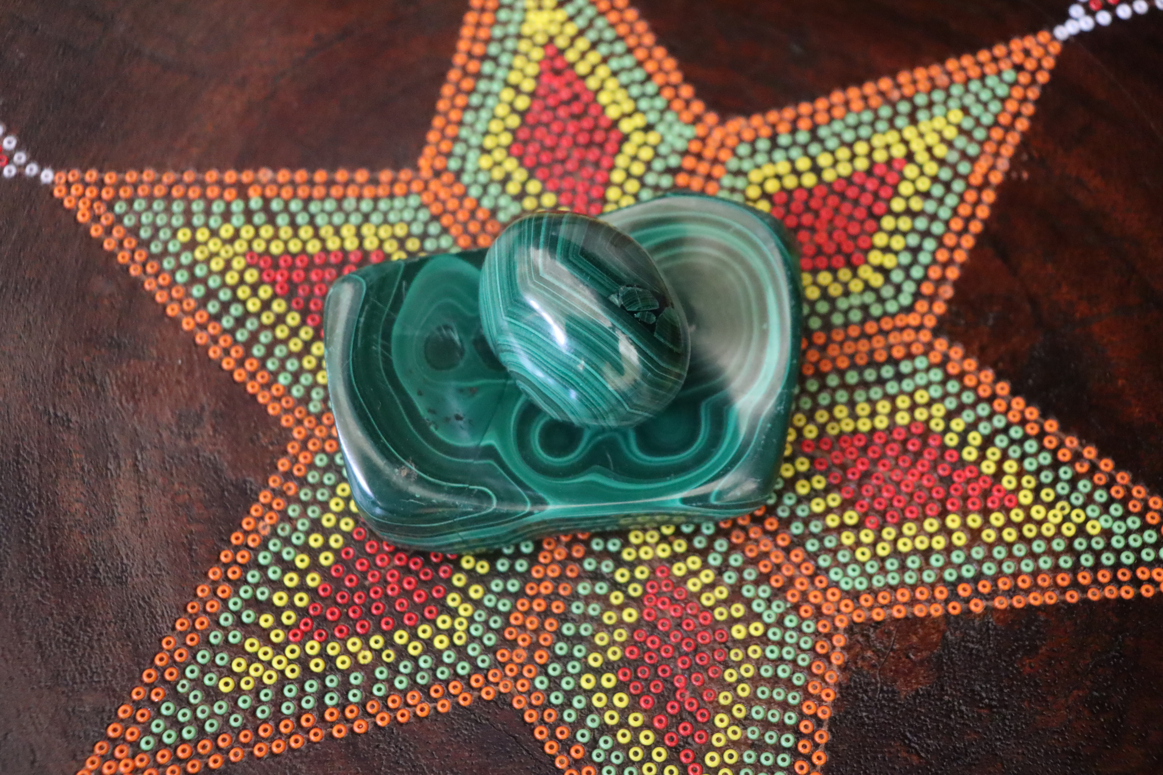 Malachite stone decor