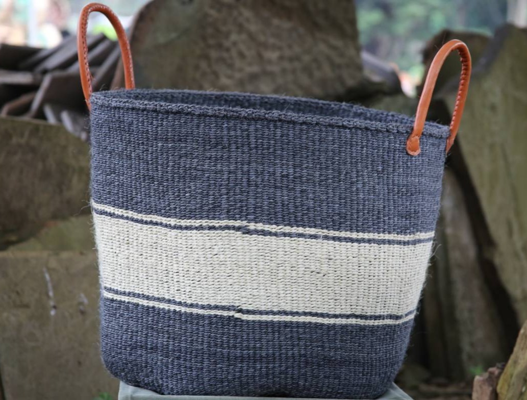 Grey and off-white in the middle with handles (different variations)