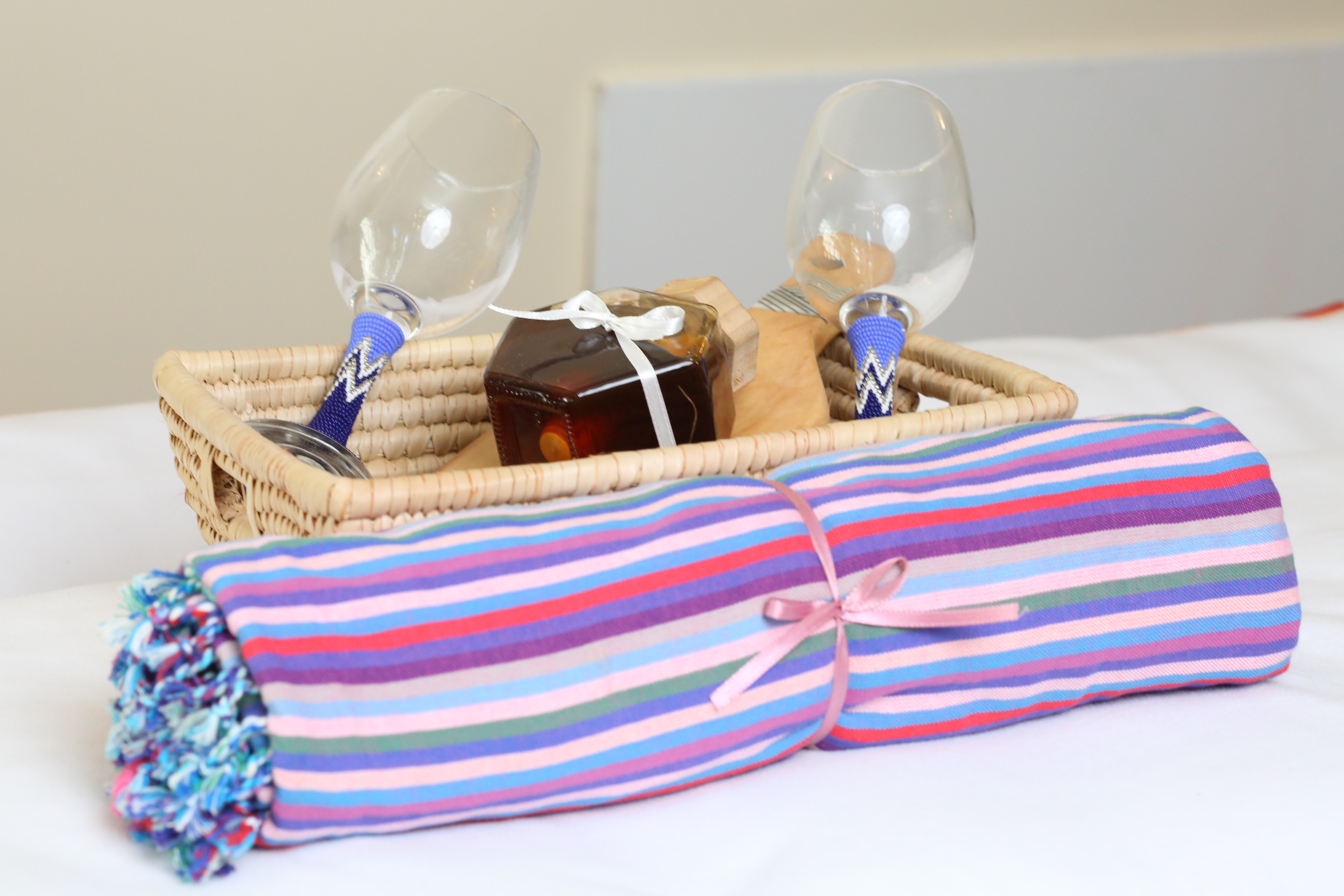 Kikoy blanket gift package