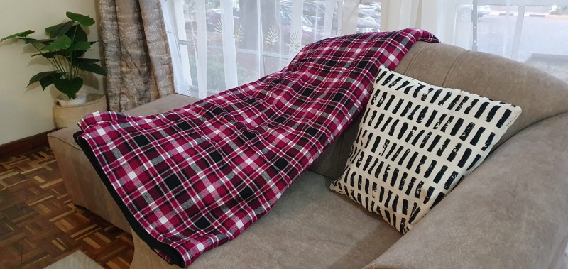 Pink and Black Maasai Fleece Blanket, Kenyan Maasai blanket, Pink Throw