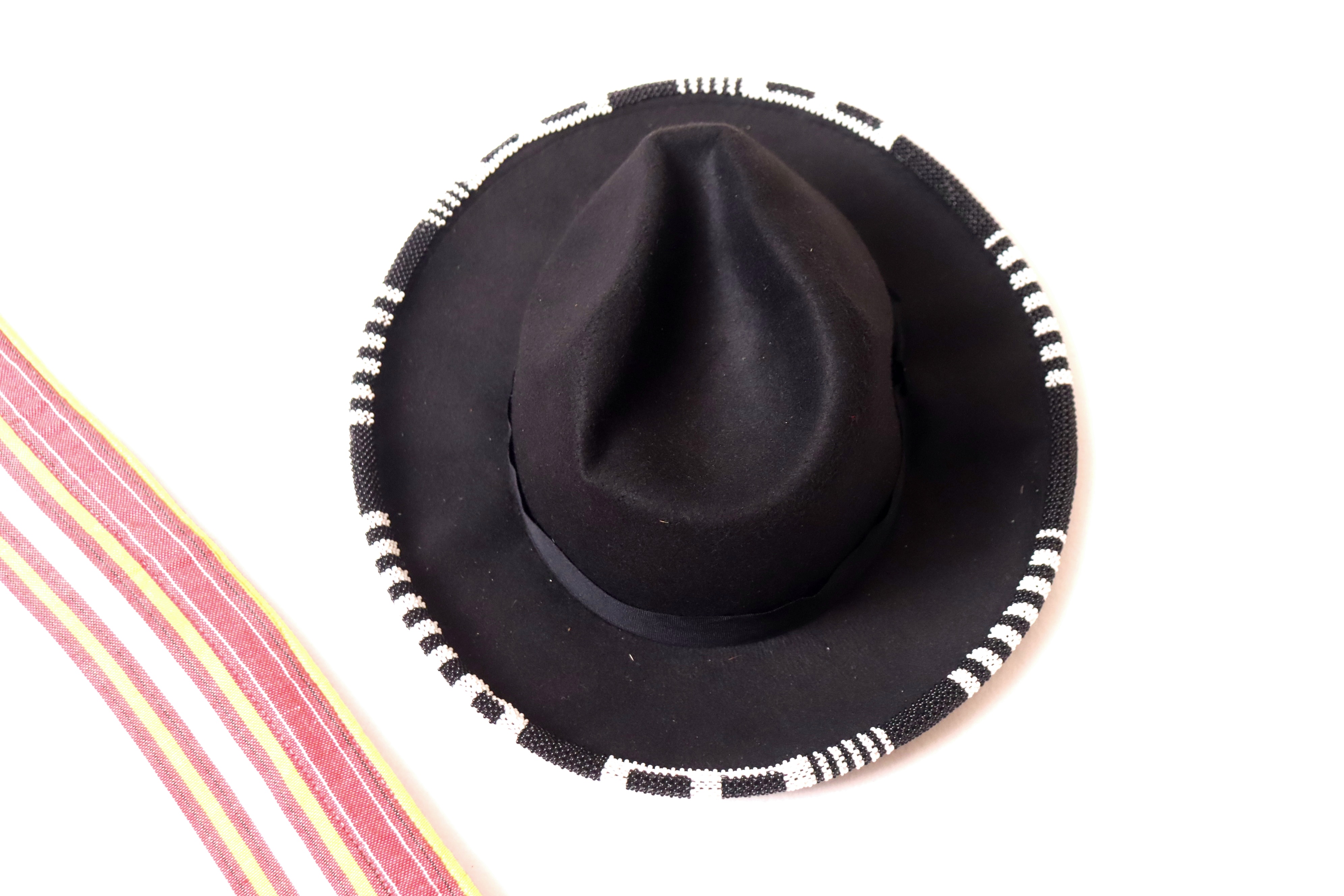 Pinched crown design black fedora hat